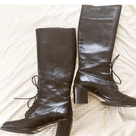 17" Joan and David black chunky leather boots - Picture 2 of 11